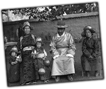 GFX_report_event_TIB_dalai_lama_family