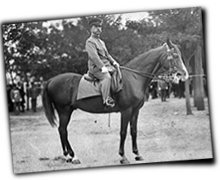 GFX_report_event_FNG_prince_kanin_kotohito_mounted