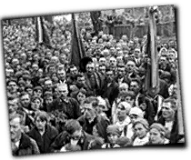 GFX_report_event_POL_revolution