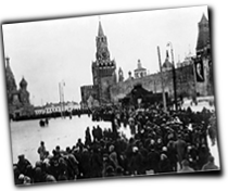 GFX_report_event_RUS_crowd2