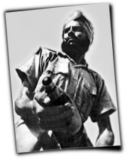 GFX_report_event_HND_soldier_artillery_shell