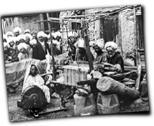 GFX_report_event_RAJ_kashmir_weaving