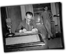 GFX_report_event_PHI_manuel_quezon_writing