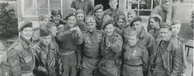 GFX_news_event_CAN_join_faction_SOV