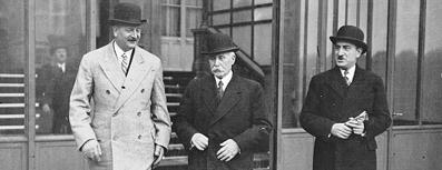 GFX_news_event_flandin_petain_marquet