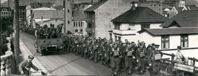 GFX_news_event_ICE_capitulation_britain