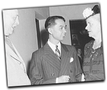 GFX_report_event_seni_pramoj