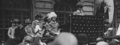 GFX_news_event_gustaf_denounces_communism