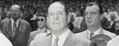 GFX_news_event_usa_mac_arthur_civilian